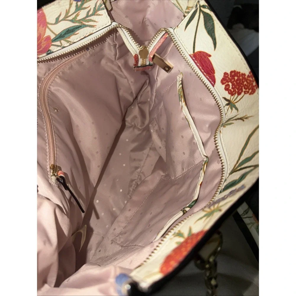 Kate Spade Kingston Drive Blossom Vivian Cream Multi Floral Leather Purse